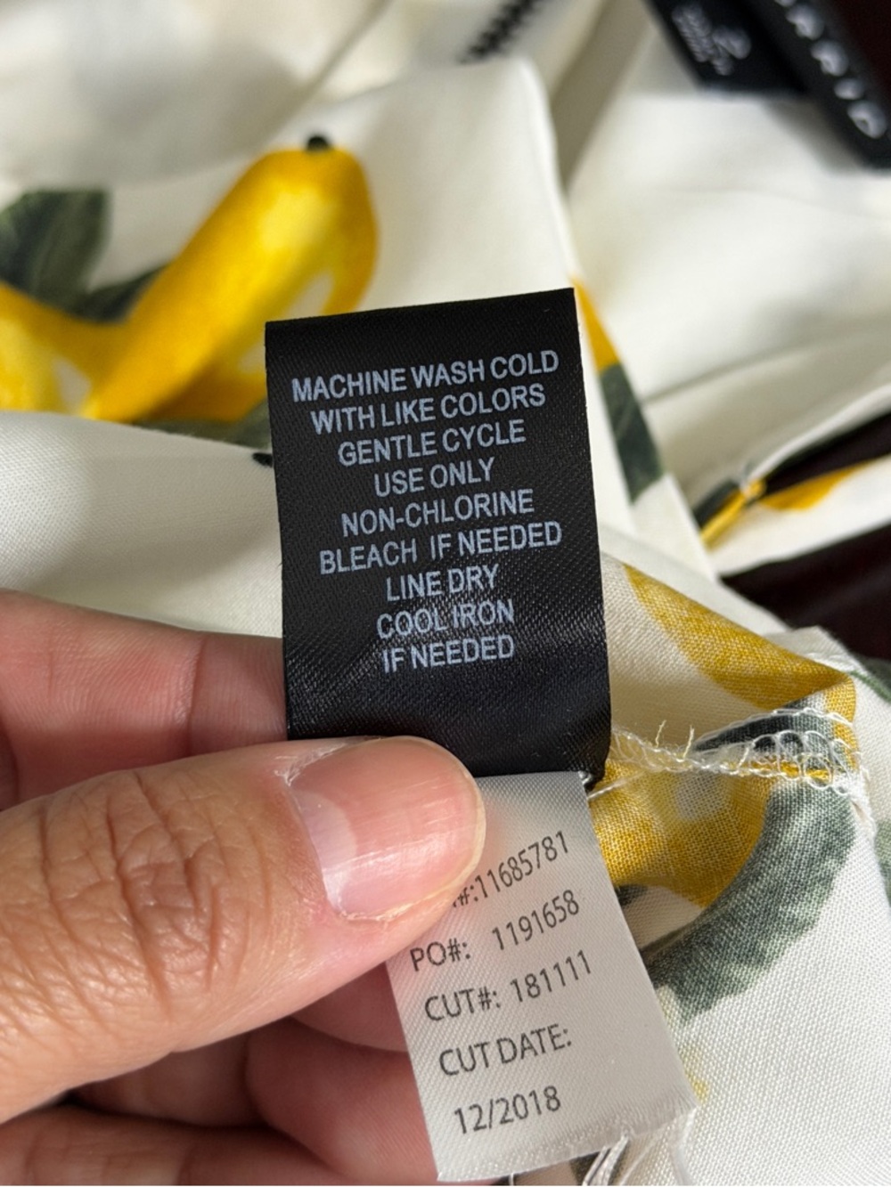 Torrid 2X White Lemon Print V Neck Peplum Cami Blouse Top - Picture 7 of 8